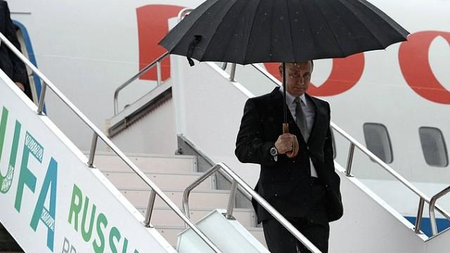 Зачем Путин едет в Крым Зачем Путин едет в Крым