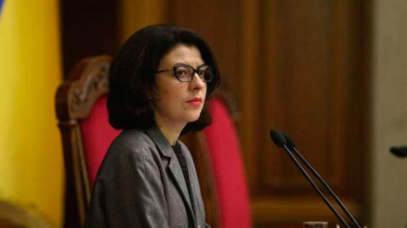 Вице-спикер обратилась к народу по поводу предлагаемых изменений в Конституцию Вице-спикер обратилась к народу по поводу предлагаемых изменений в Конституцию