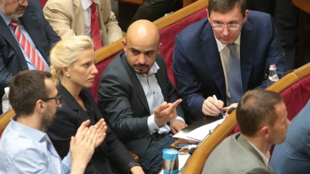 Депутатов начали созывать на внеочередное заседание Рады Депутатов начали созывать на внеочередное заседание Рады