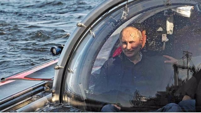 Появилось видео, как Путин идет на дно