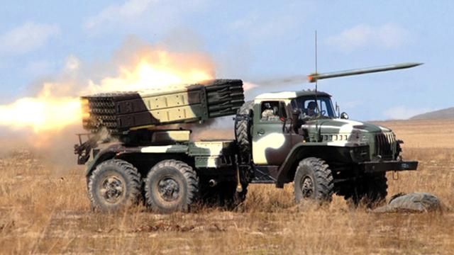 Террористы накрыли "Градом" Авдеевку Террористы накрыли "Градом" Авдеевку