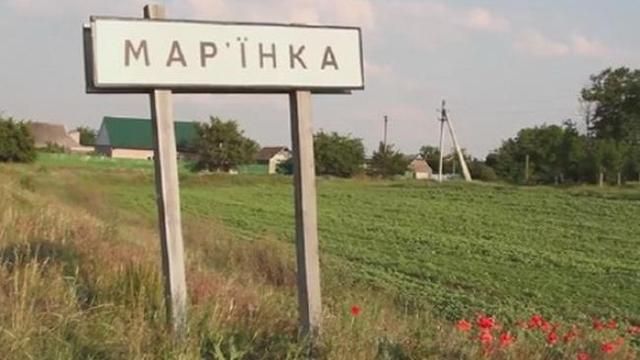 Поблизу Мар'їнки знову гаряче: є поранені серед військових і мирного населення