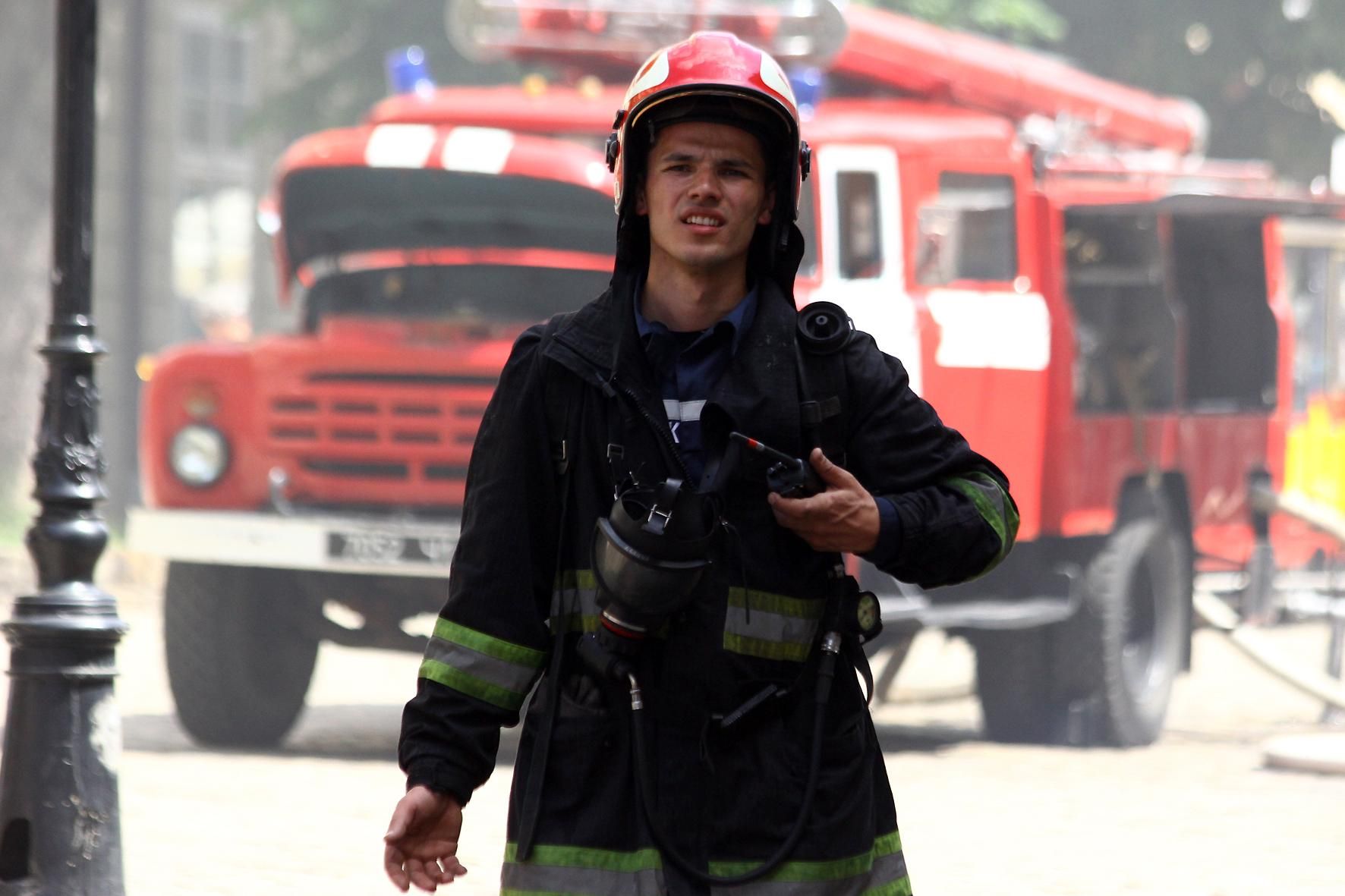 В центре Киева вспыхнул пожар