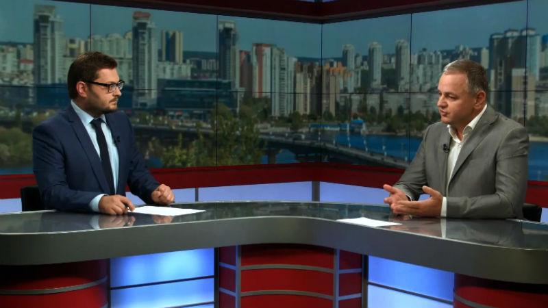 Ситуация в правительстве: какими "сериалами" власть кормит украинцев