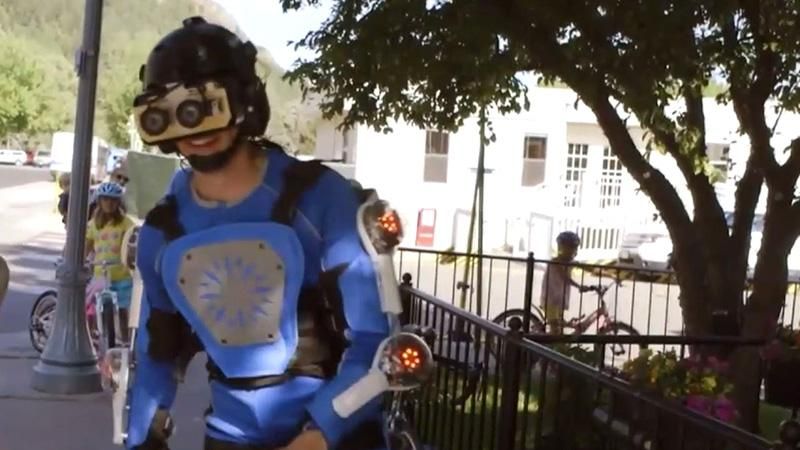 Американцы разработали "костюм старика" Американцы разработали "костюм старика"