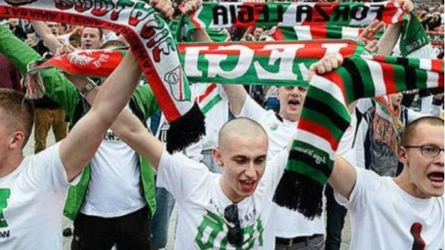 Охороняти резонансний футбольний матч відправлять поліцію і Нацгрвардію Охороняти резонансний футбольний матч відправлять поліцію і Нацгрвардію