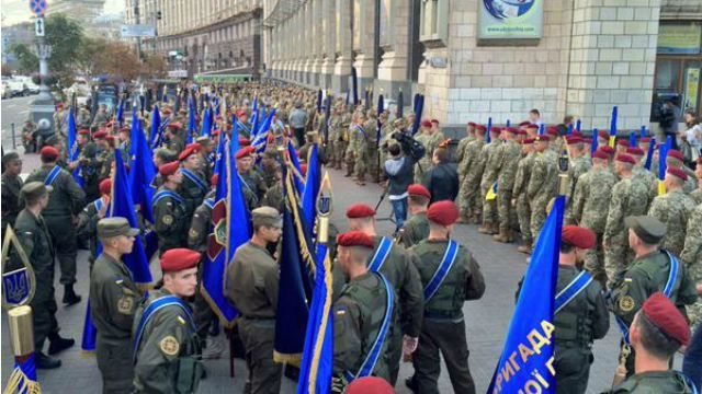 Як виглядає генеральна репетиція параду до Дня Незалежності Як виглядає генеральна репетиція параду до Дня Незалежності