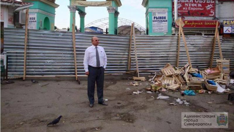 Крымские чиновники кичатся горами мусора
