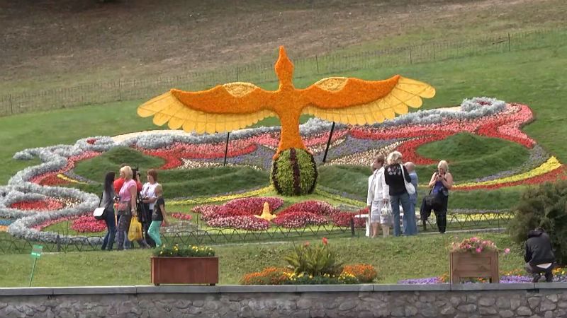 У Києві розпочалася ювілейна виставка квітів