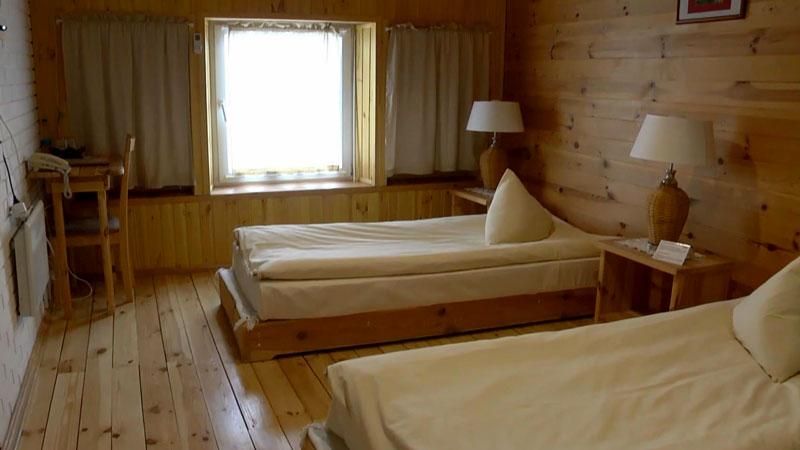 Новий тренд в Україні: еко-готелі та органічна їжа Новий тренд в Україні: еко-готелі та органічна їжа