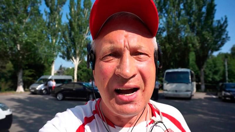 Российский журналист пришел в бешенство из-за украинского флага Российский журналист пришел в бешенство из-за украинского флага