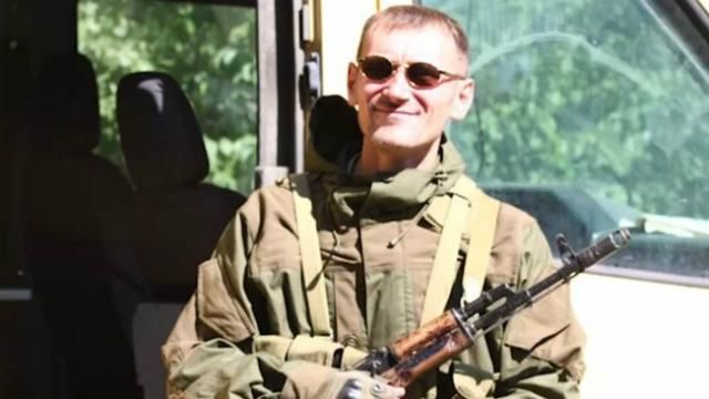 Стріляли по своїх і продавали зброю українцям, — російський бойовик про будні "ЛНР" Стріляли по своїх і продавали зброю українцям, — російський бойовик про будні "ЛНР"