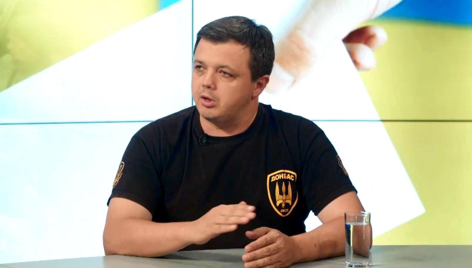 Семенченко прогнозирует на 25 августа на Буковине схватки активистов с титушками