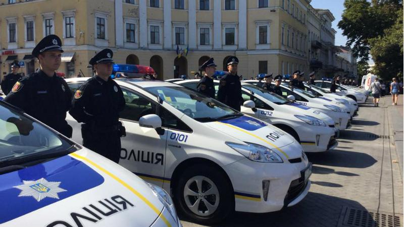 Нову поліцію з гумором представили в Одесі Нову поліцію з гумором представили в Одесі