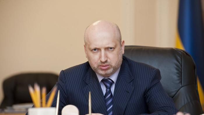 Россия готовит инфраструктуру для переброски войск на Донбасс, — Турчинов Россия готовит инфраструктуру для переброски войск на Донбасс, — Турчинов