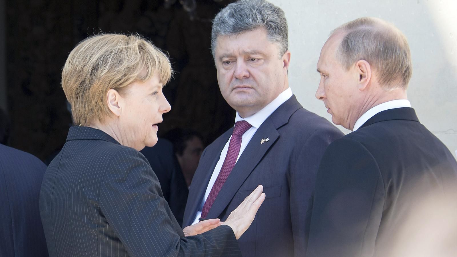 Порошенко розповів про ймовірну зустріч з Путіним Порошенко розповів про ймовірну зустріч з Путіним