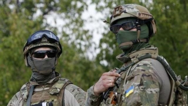 У Маріуполі збройна сутичка між "Азовом" і військовою прокуратурою