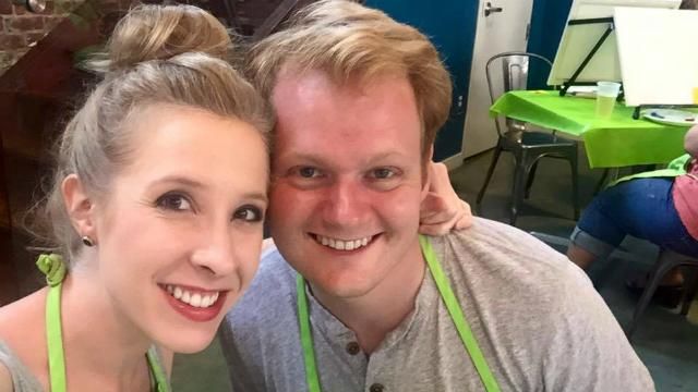 У пам’ять про розстріляну журналістку її хлопець розповів про їхні стосунки У пам’ять про розстріляну журналістку її хлопець розповів про їхні стосунки