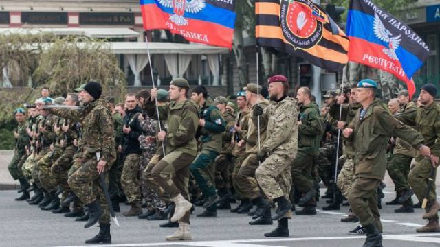 Опубліковані фото рятувальників-зрадників, які вступили в лави "ДНР"