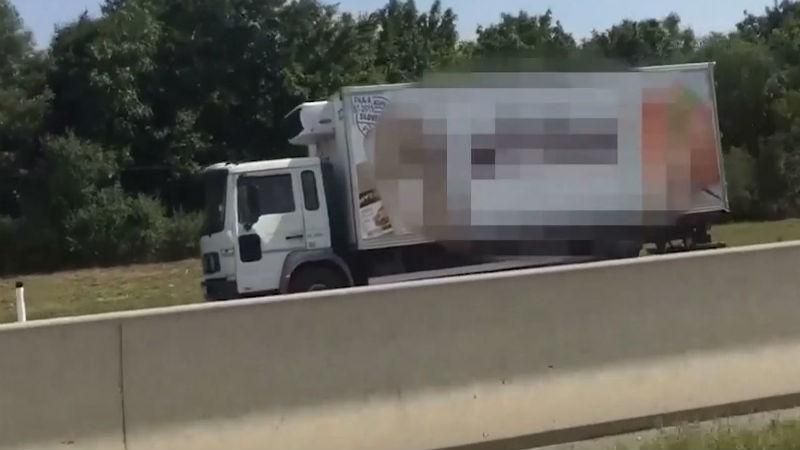 Трагедия в Австрии: в грузовике задохнулись 50 нелегалов