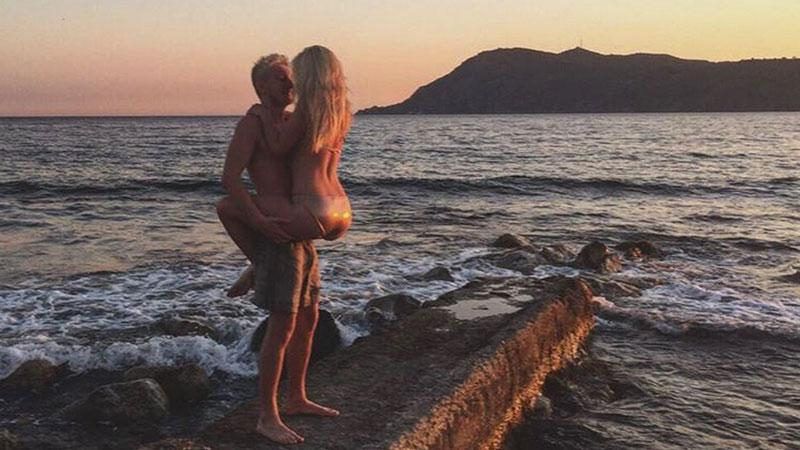 Дочь Пескова поразила откровенными фото с любовником