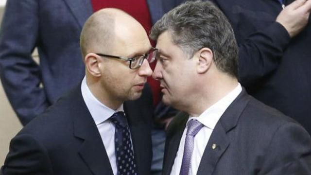 У Порошенко открещиваются от объединения с "Народным фронтом" У Порошенко открещиваются от объединения с "Народным фронтом"