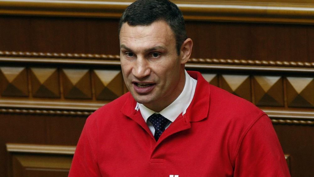 18 друзей Кличко приняли в партию Порошенко 18 друзей Кличко приняли в партию Порошенко