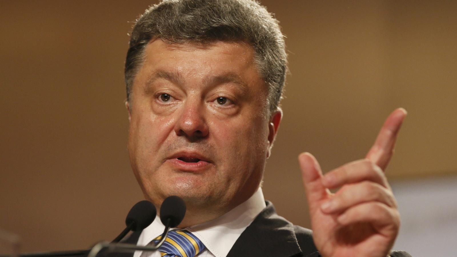 Порошенко пообещал не допустить участия "Маршала Гречки" на выборах