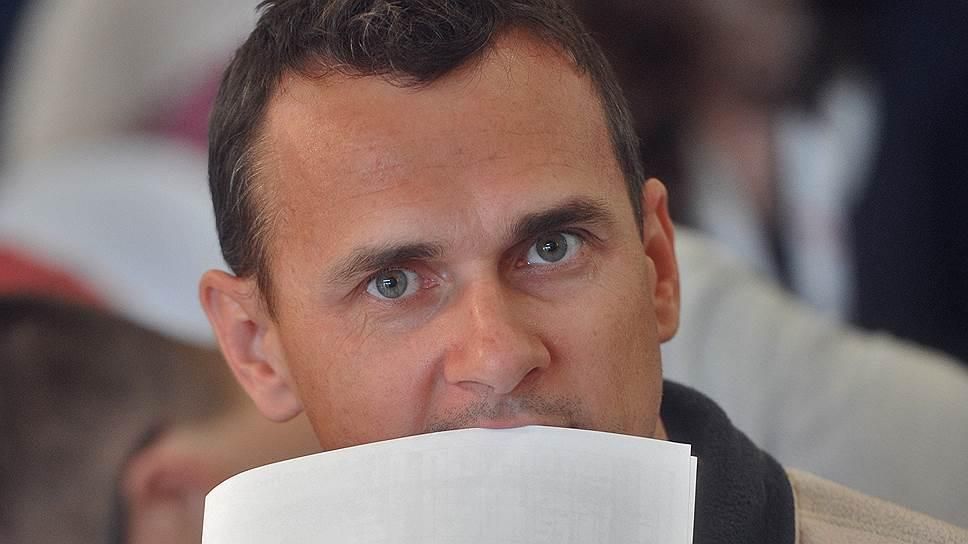 В кинотеатре "Октябрь" появится кресло имени Сенцова В кинотеатре "Октябрь" появится кресло имени Сенцова