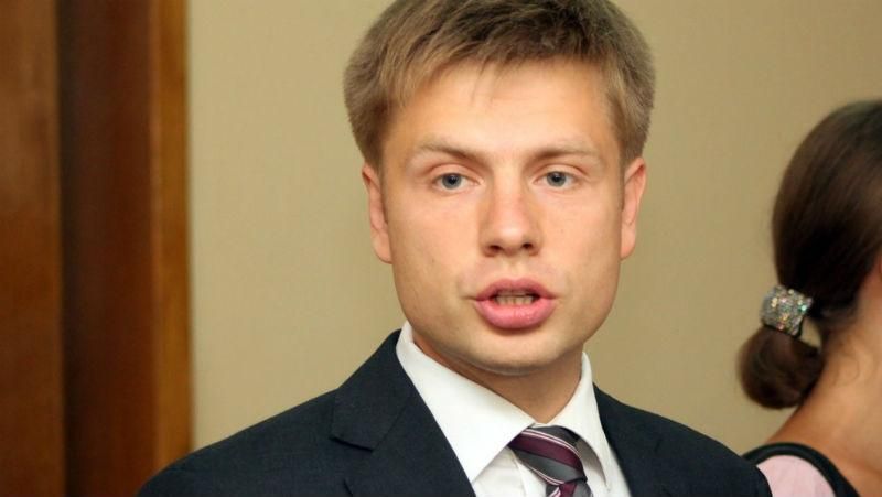 Скандальный Гончаренко клянется, что его никто не бил Скандальный Гончаренко клянется, что его никто не бил