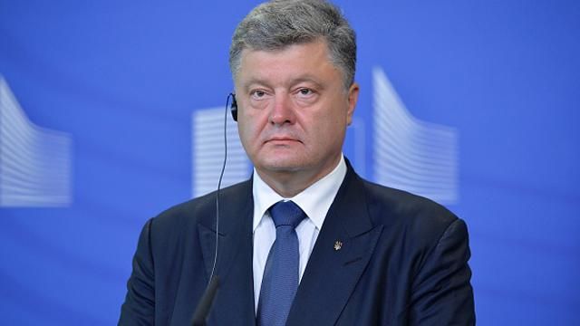 Порошенко наполягає на проведенні виборів у Маріуполі Порошенко наполягає на проведенні виборів у Маріуполі