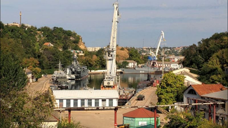 Завод Порошенка успішно працює в Севастополі, — Савченко Завод Порошенка успішно працює в Севастополі, — Савченко