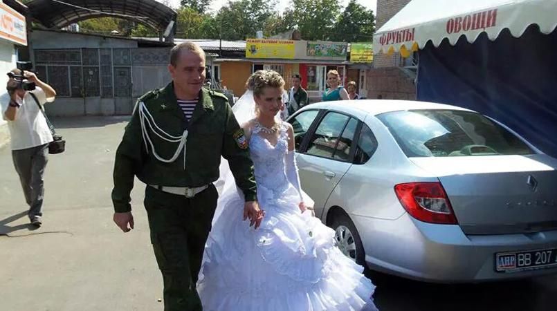 Бойовики "ДНР" виставили себе на посміховисько через свідоцтва про шлюб