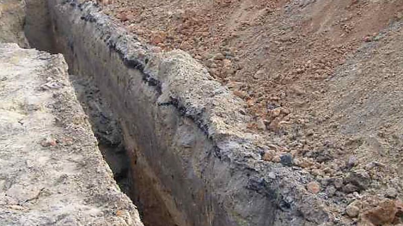 "Невідомі воїни "Новоросії": "ополченців" ховають як собак "Невідомі воїни "Новоросії": "ополченців" ховають як собак