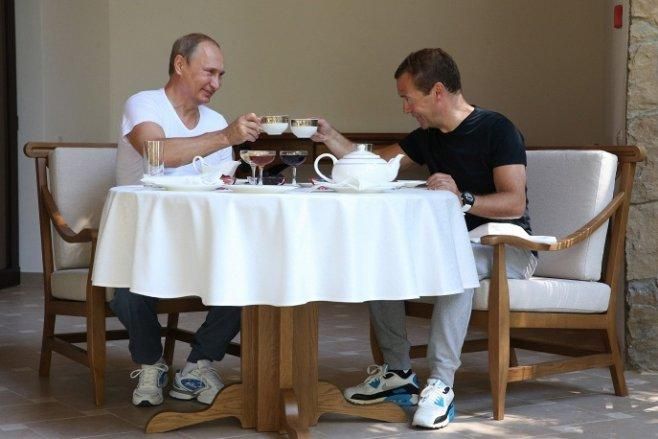 Російський журналіст потролив Медведєва і Путіна
