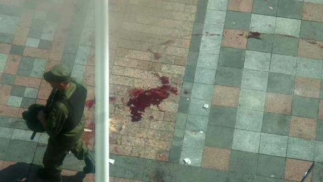 Під Радою тяжко поранені нацгвардійці Під Радою тяжко поранені нацгвардійці