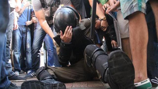 Стало відоме ім'я загиблого нацгвардійця під Радою Стало відоме ім'я загиблого нацгвардійця під Радою