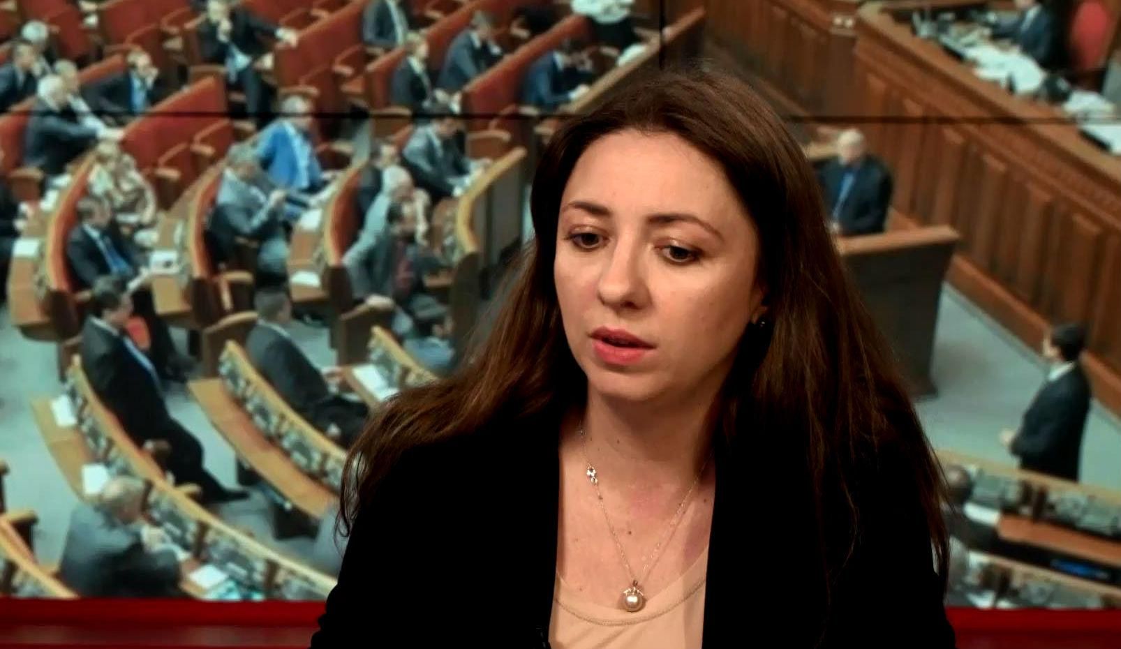 События под Верховной Радой дискредитировали все политические силы, — политолог События под Верховной Радой дискредитировали все политические силы, — политолог