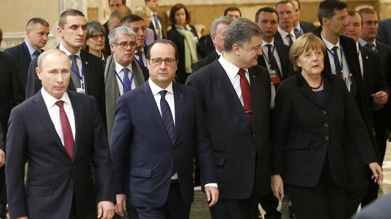Лидеры "нормандской четверки" снова взялись за проблему Донбасса Лидеры "нормандской четверки" снова взялись за проблему Донбасса
