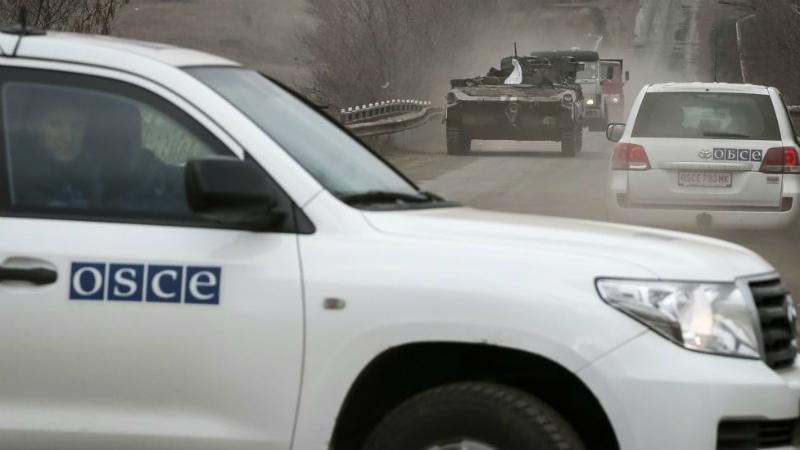 Машина місії ОБСЄ потрапила у ДТП на Донеччині 