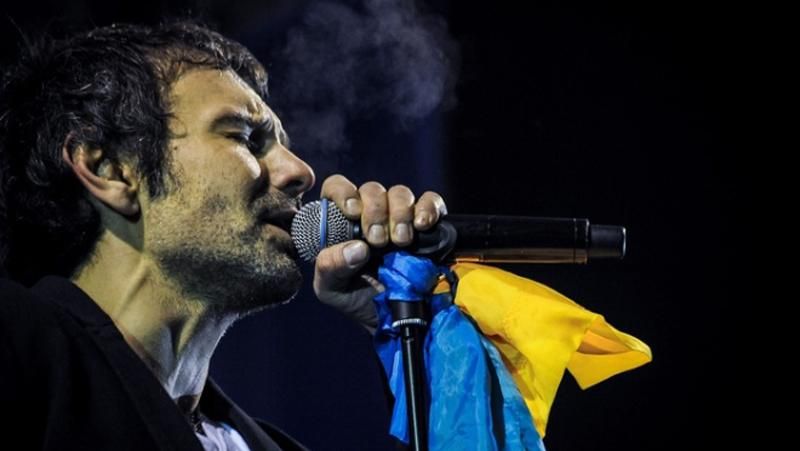 "Океан Ельзи" виділив чималу суму постраждалим у сутичках під Радою "Океан Ельзи" виділив чималу суму постраждалим у сутичках під Радою