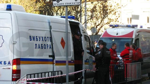 Ложная тревога: взрывчатку возле Рады не нашли Ложная тревога: взрывчатку возле Рады не нашли