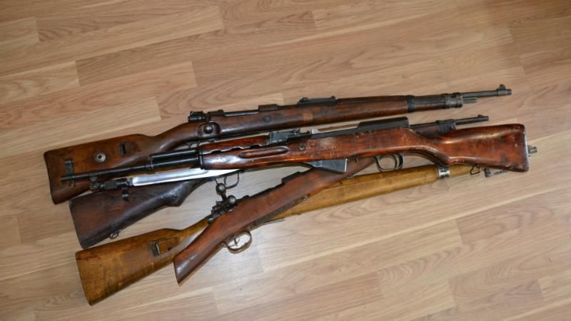 Женщину-снайпера боевиков поймали в Донецкой области Женщину-снайпера боевиков поймали в Донецкой области