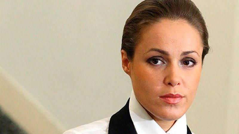 Королевська і кросівки: епічна "еволюція" у фото Королевська і кросівки: епічна "еволюція" у фото