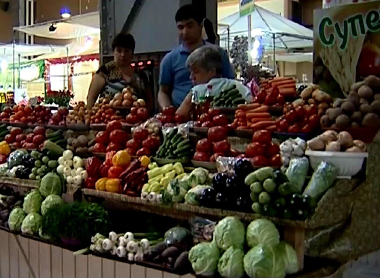 Українці масово сядуть на дієту — продукти знов подорожчали