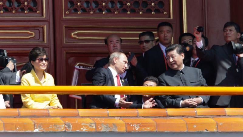 Хотів спортивний костюм Adibas, — візит Путіна до Китаю висміяли у мережі   