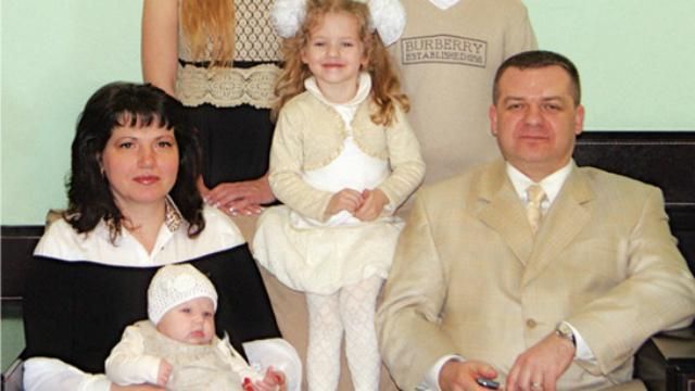 Как скромно любит отдыхать жена "бриллиантового" прокурора (документ) Как скромно любит отдыхать жена "бриллиантового" прокурора (документ)