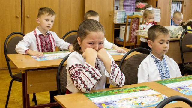 В Минобразования рассказали, во сколько обходится печать нынешних учебников В Минобразования рассказали, во сколько обходится печать нынешних учебников