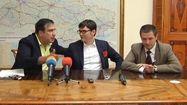 Кабмін таки звільнив скандального голову Державіаслужби Кабмін таки звільнив скандального голову Державіаслужби