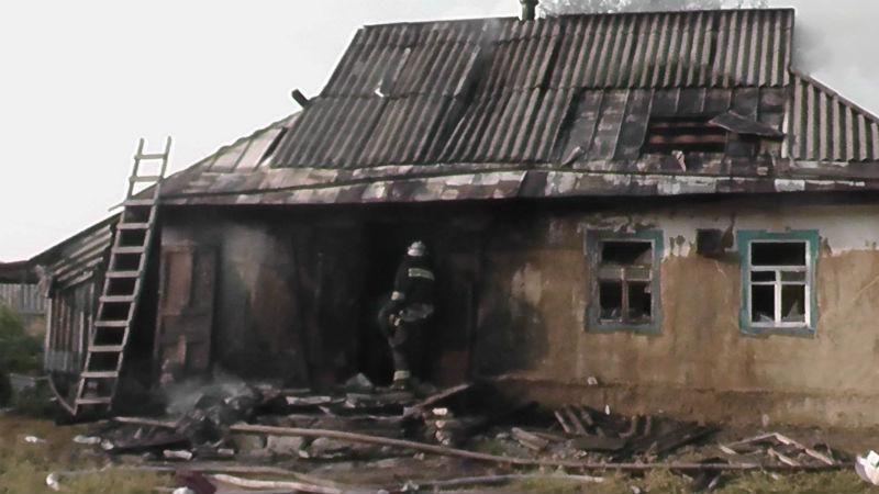 Из-за курения матери заживо сгорел младенец Из-за курения матери заживо сгорел младенец